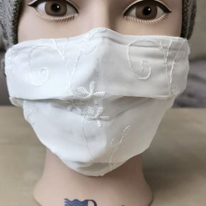 🌺3 for 45$🌺New fancy face mask. Reusable